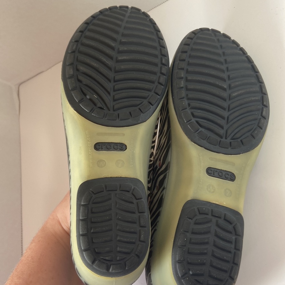 Crocs Clarisa mini wedge zebra print clogs shoes size 7 - Picture 6 of 6
